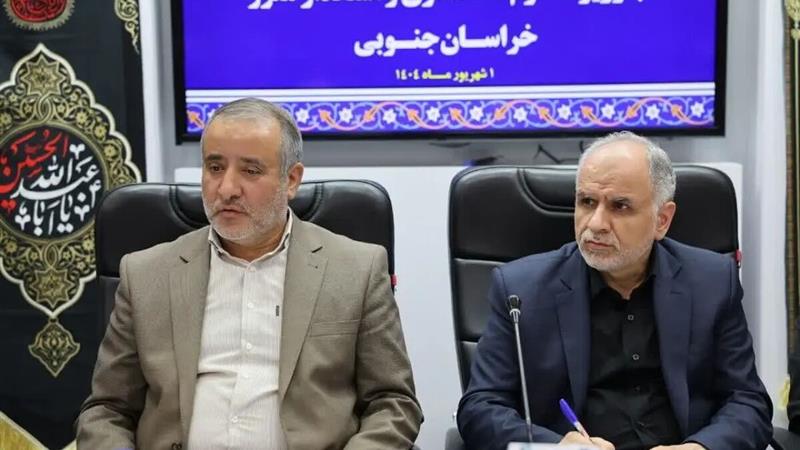 وزیر دادگستری: برقراری پروازهای منظم در خراسان جنوبی پیگیری میشود