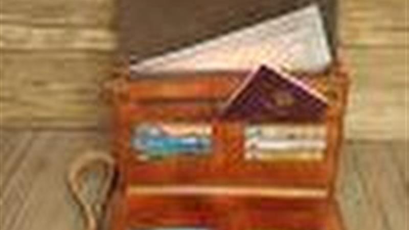 ماموران امانتدار، چک ۴۷۰ میلیون ریالی را به صاحبش برگرداندند