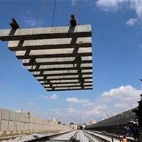 نارضایتی مسافران از تعطیلی 2ایستگاه خط یک مترو/ لزوم نوسازی پس از 20 سال