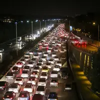ترافیک پنج کیلومتری در کندوان و هراز؛ محدودیت‌های ترافیکی در جاده‌های شمال ادامه دارد