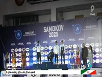 مراسم اهدای مدال طلای پیام احمدی قهرمان وزن 55 کیلوگرم کشتی فرنگی زیر 20 سال جهان 