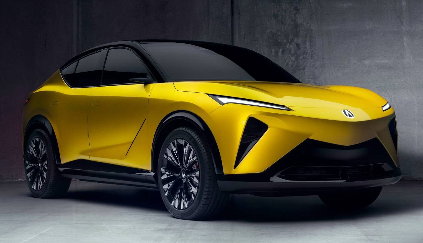آکورا RSX؛ زیبای ژاپنی قد کشید!