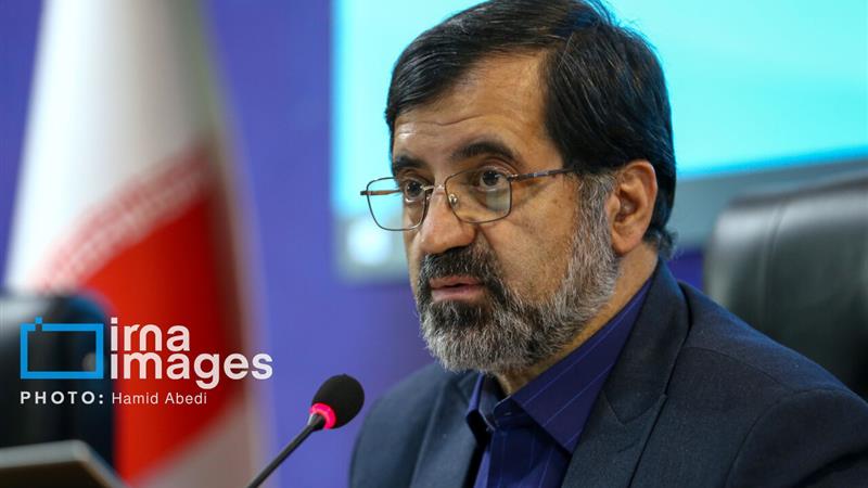 استاندار قم: وحدت و انسجام ملی کلید رفع مشکلات است