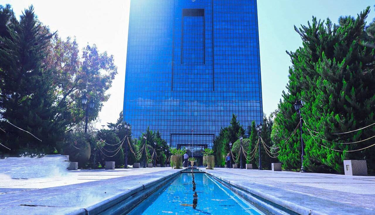 تخصیص و تامین ارز بانک مرکزی برای واردات امسال از ۲۱.۲ میلیارد دلار گذشت