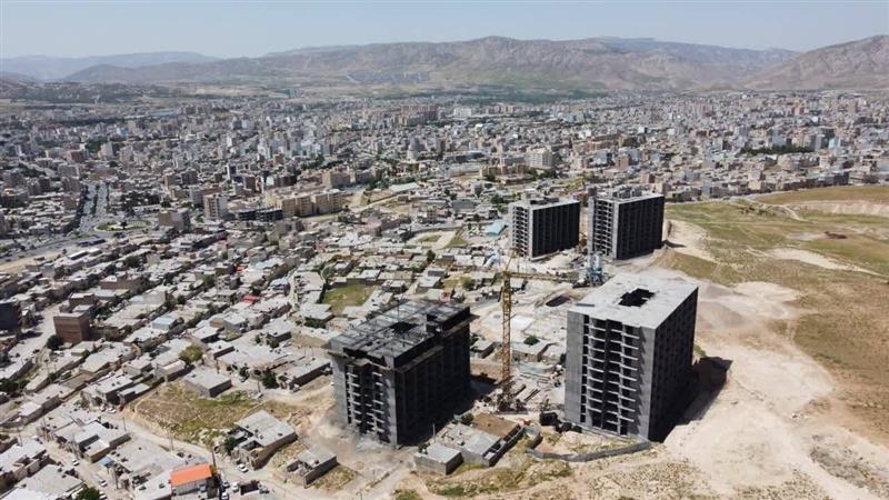 افتتاح ۱۸۰۰ واحد مسکونی همزمان هفته دولت در ایلام