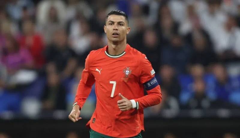 مجسمه جدید رونالدو در موزه CR7 نصب شد