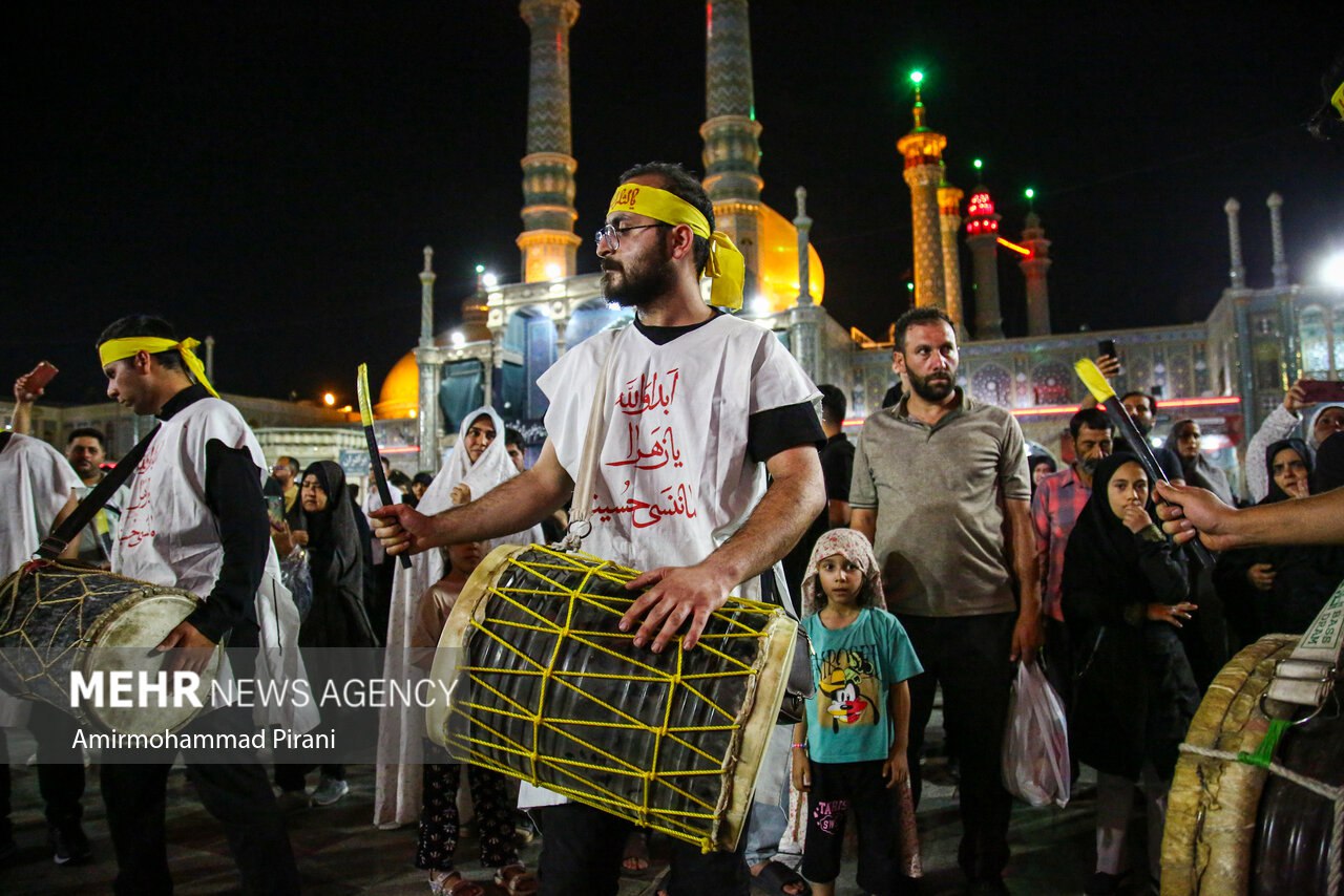 عزاداری شهادت امام رضا(ع) در حرم بانوی کرامت