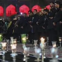 لاله گردانی خدام شاهچراغ در سوگ شهادت امام رئوف