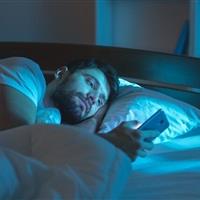 شب‌بیدارها مراقب دیابت باشند/ ضرورت مصرف آب و مایعات در فصل گرما