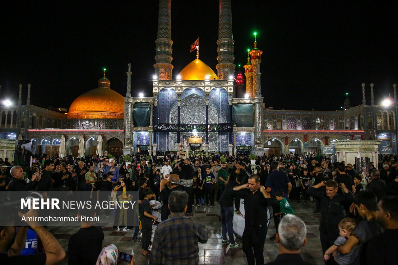 عزاداری شهادت امام رضا(ع) در حرم بانوی کرامت