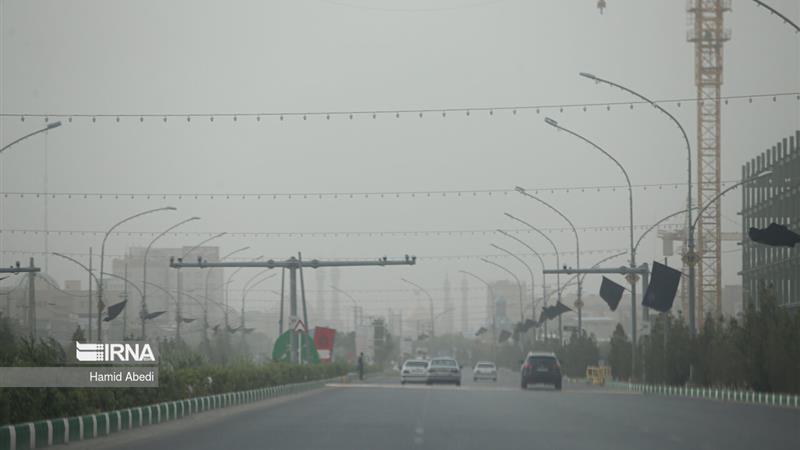 وزش باد و کاهش نسبی دما از روز سهشنبه در قم