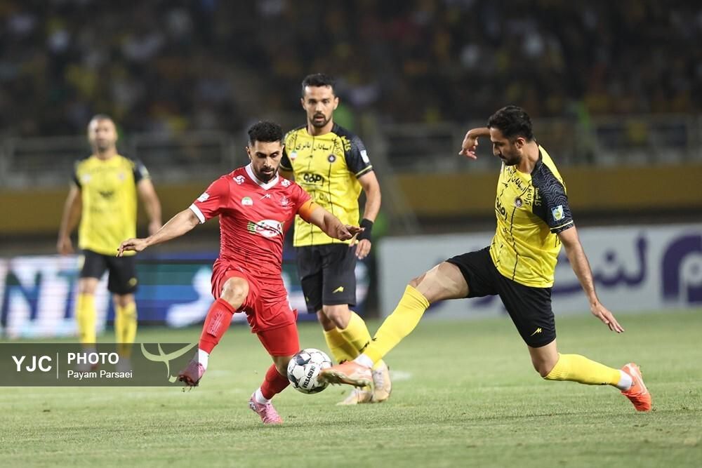 عکس/ لیگ برتر فوتبال؛ بازی سپاهان و پرسپولیس 