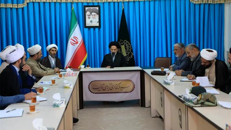 امام جمعه بیرجند: وحدت انسانها باید فراتر از مرزهای مذهبی و سیاسی باشد