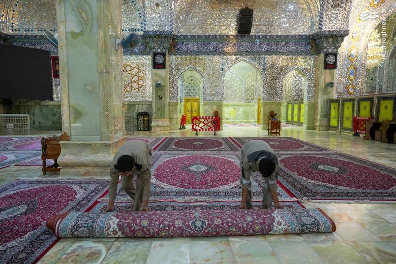 عکس/ غبارروبی حرمین سامرا در اولین روز از ماه ربیع الاول