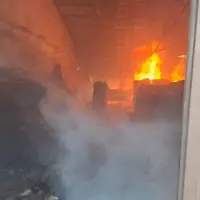 نجات معجزه‌آسای نوجوان ۱۴ ساله از دل دود غلیظ در خیابان صائب اصفهان