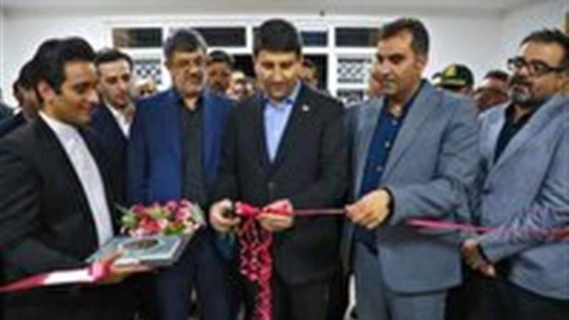 افتتاح مدرسه ۱۵ کلاسه در اردکان با حضور وزیر ارتباطات