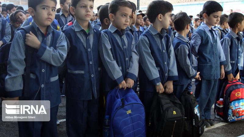 قیمت لباس فرم مدارس خراسان شمالی در سال تحصیلی جدید اعلام شد