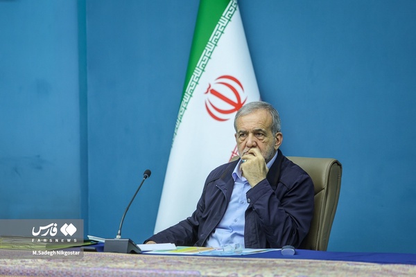 نماینده مشهد جواب سوال «اگر مذاکره نکنیم چه کنیم؟» پزشکیان را داد