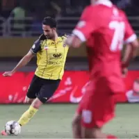 ستاره سپاهان، مدافعی از لیست مازاد!