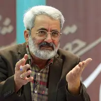 برخی آقایان نماینده با فریبکاری رای آورده اند، تکبر در این افراد موج می زند