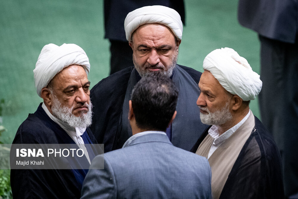 عکس/ جلسه علنی مجلس شورای اسلامی به ریاست محمدباقر قالیباف