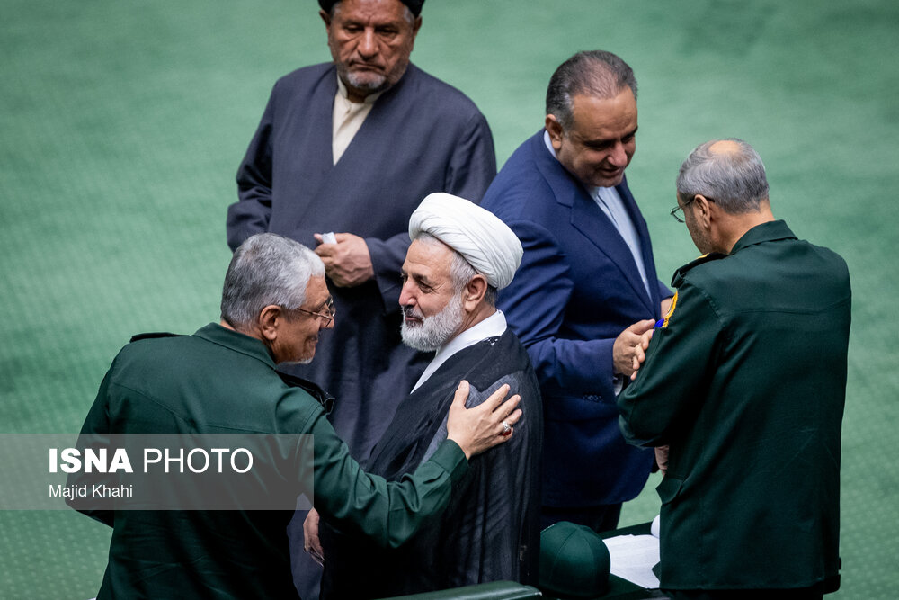 عکس/ جلسه علنی مجلس شورای اسلامی به ریاست محمدباقر قالیباف