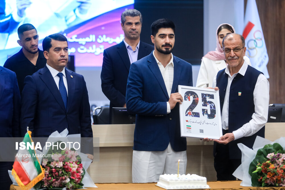 عکس/ مراسم جشن تولد مدال‌ آوران المپیک