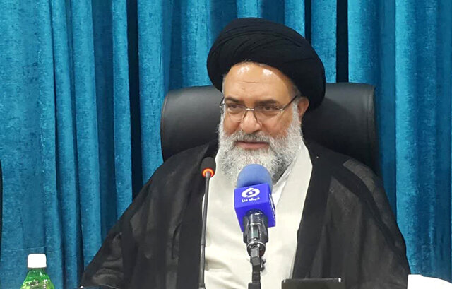 درخواست نماینده ولی‌فقیه در کهگیلویه‌وبویراحمد از مسئولان برای راه‌اندازی مرکز جراحی قلب