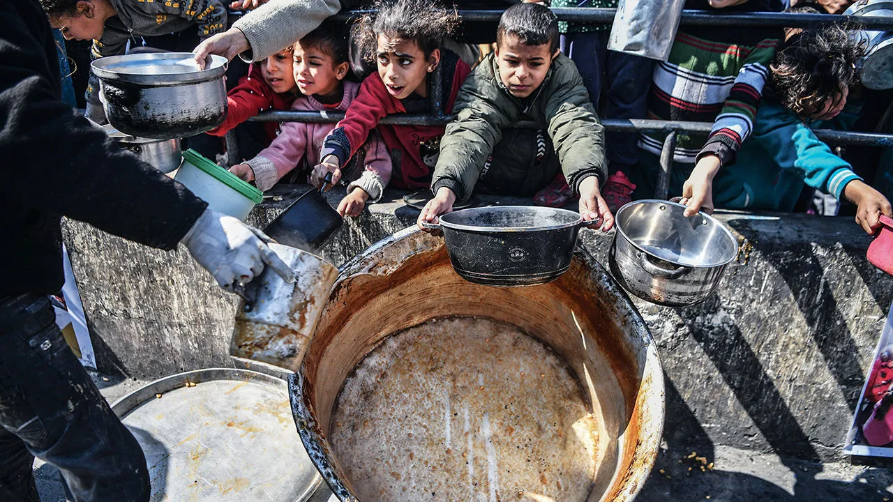 «انکار قحطی در غزه»؛ کمپین اینترنتی وقیحانه اسرائیل
