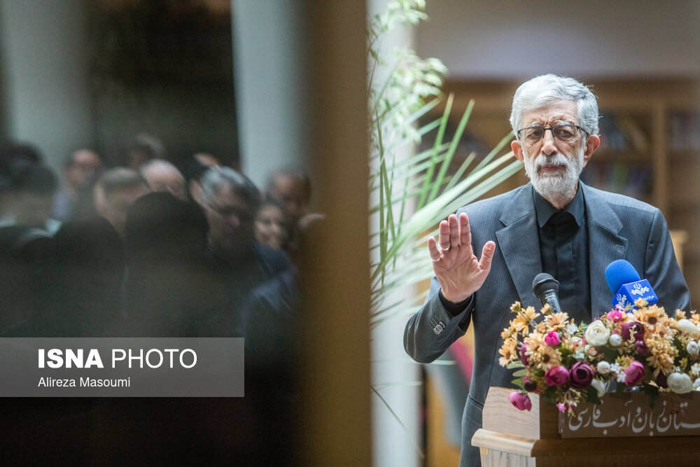 عکس/ مراسم تشییع پیکر «موسی اسوار»