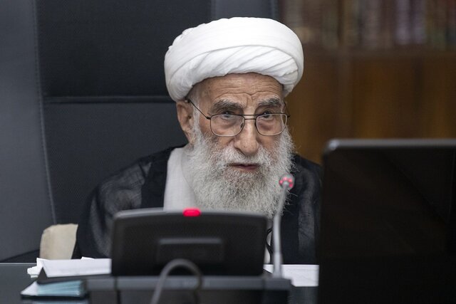 آیتالله جنتی: نباید خدشهای به اتحاد مقدس وارد شود