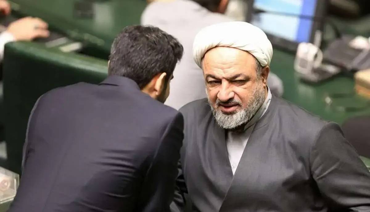 سندروم بنیصدرسازی