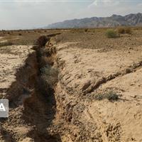 فرونشست ۲۰ سانتی‌متری زمین در استان مرکزی