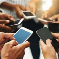 آیا اعتیاد به اینترنت ریشه در کودکی دارد؟