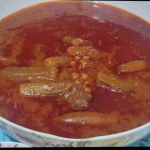 تایم شام...خورشت بامیه..😋نوش نگاهتان 🍅🌶️🍅