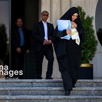 حضور ۱۲ درصدی زنان در کسب و کارهای دانش بنیان/بررسی موتورسواری زنان در دولت چهاردهم
