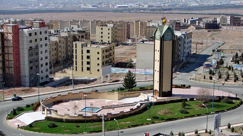 کار جهادی در مهستان/ از تکمیل مسکن مهر تا جذب سرمایهگذار