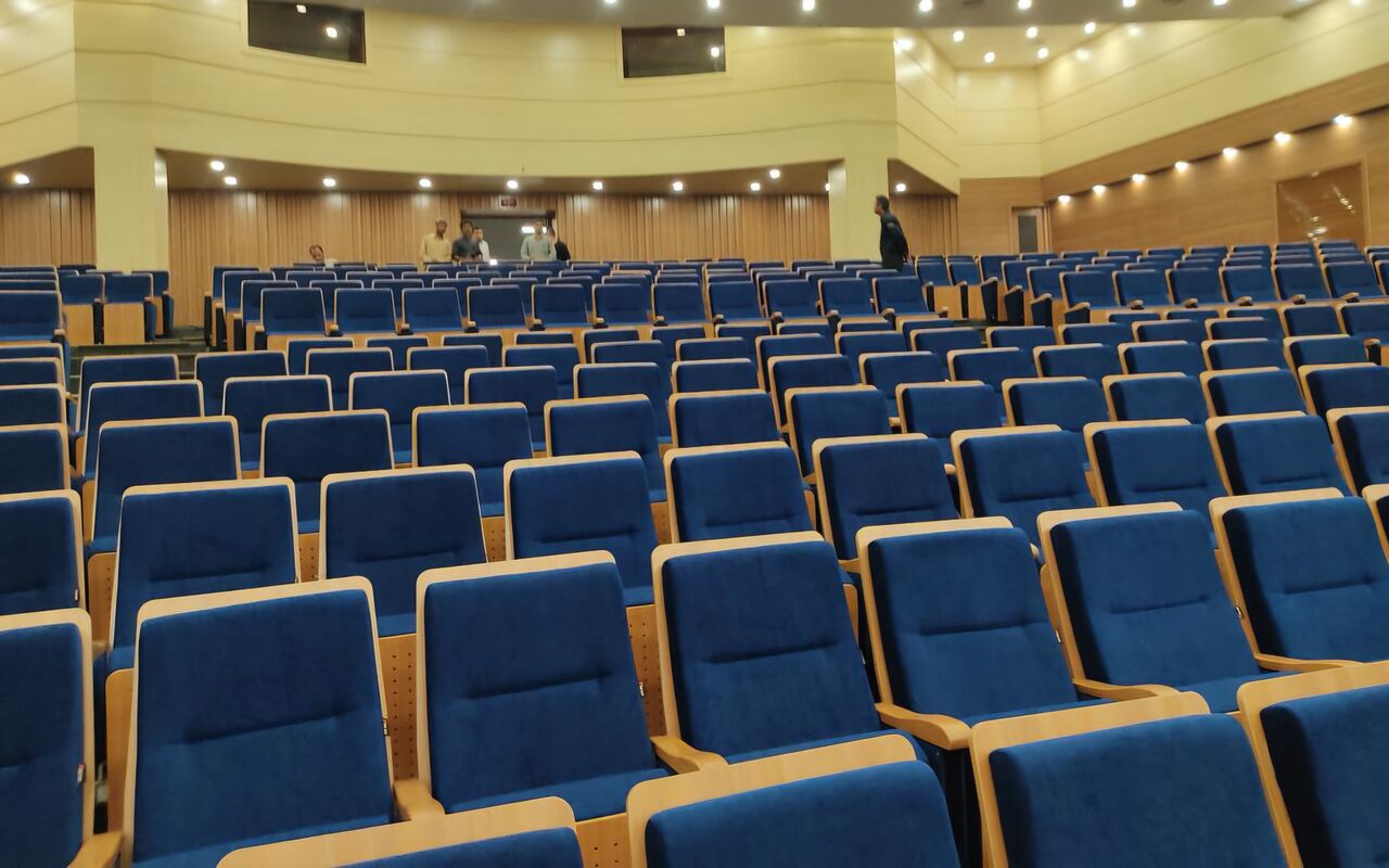 سالن ۵۰۰ نفره اجتماعات پردیس دانشگاه علومپزشکی بوشهر افتتاح شد