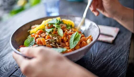 رژیم غذاییای که میتواند جان میلیونها نفر را نجات دهد؛ چرا هنوز ناشناخته مانده؟