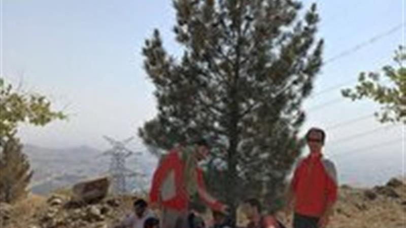 نجات ۱۲ کوهنورد گم شده در ارتفاعات کوه‌های عظیمیه کرج
