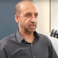 سرافراز: اینکه بگوییم همه چی خوب است که مشکل کشور را حل نمی‌کند