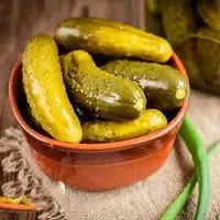 خیارشور ۱۵ دقیقه‌ای تُرد و خوشمزه