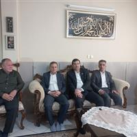 وزیر ورزش و جوانان با خانواده شهید نجفی دیدار کرد