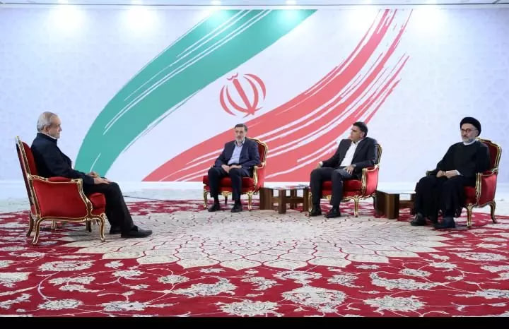 عبدالله گنجی: مصاحبه با رئیس جمهور فراتر از کلیشه‌های همیشگی بود
