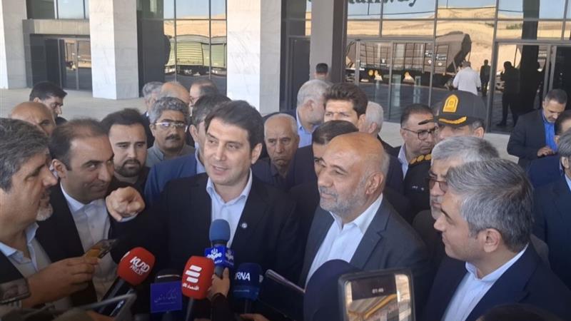 استاندار کردستان: هزینه صندلی‌های خالی قطار سنندج- تهران را پرداخت می‌کنیم
