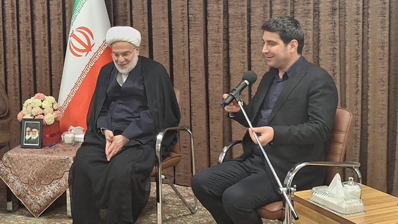 استاندار کردستان: سرویسهای قطار سنندج- تهران افزایش یابد