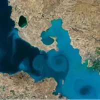 چرخش‌های شیری در دریاچه وان ترکیه؛ پدیده‌ای نادر که دانشمندان را شگفت‌زده کرد