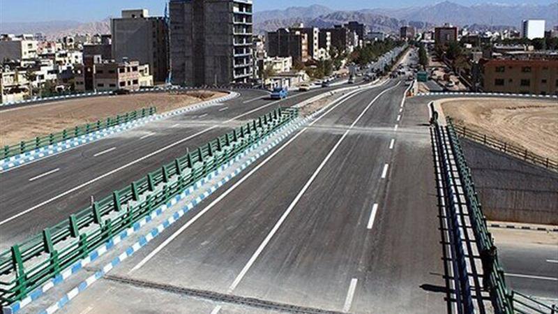 کمربندی قم تا پایان سال تکمیل میشود
