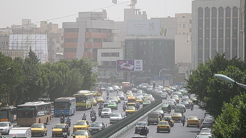 هوای تهران ناسالم / شاخص آلودکی روند افزایشی دارد
