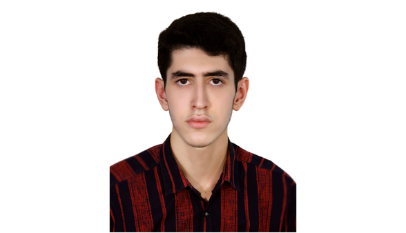 رتبه چهارم کنکور علوم انسانی: رمز موفقیت ۱۳ ساعت مطالعه روزانه